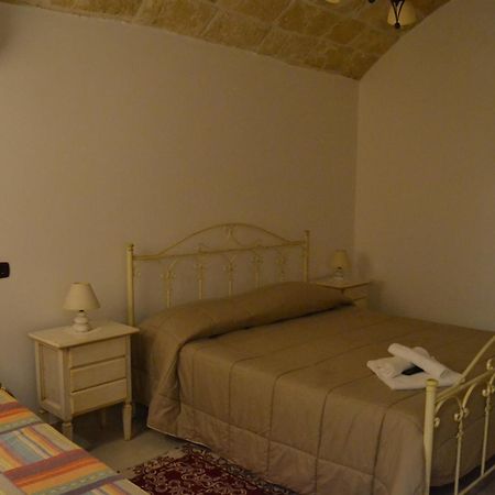 Al Borgo Antico Ristorante E B&B Crispiano ภายนอก รูปภาพ