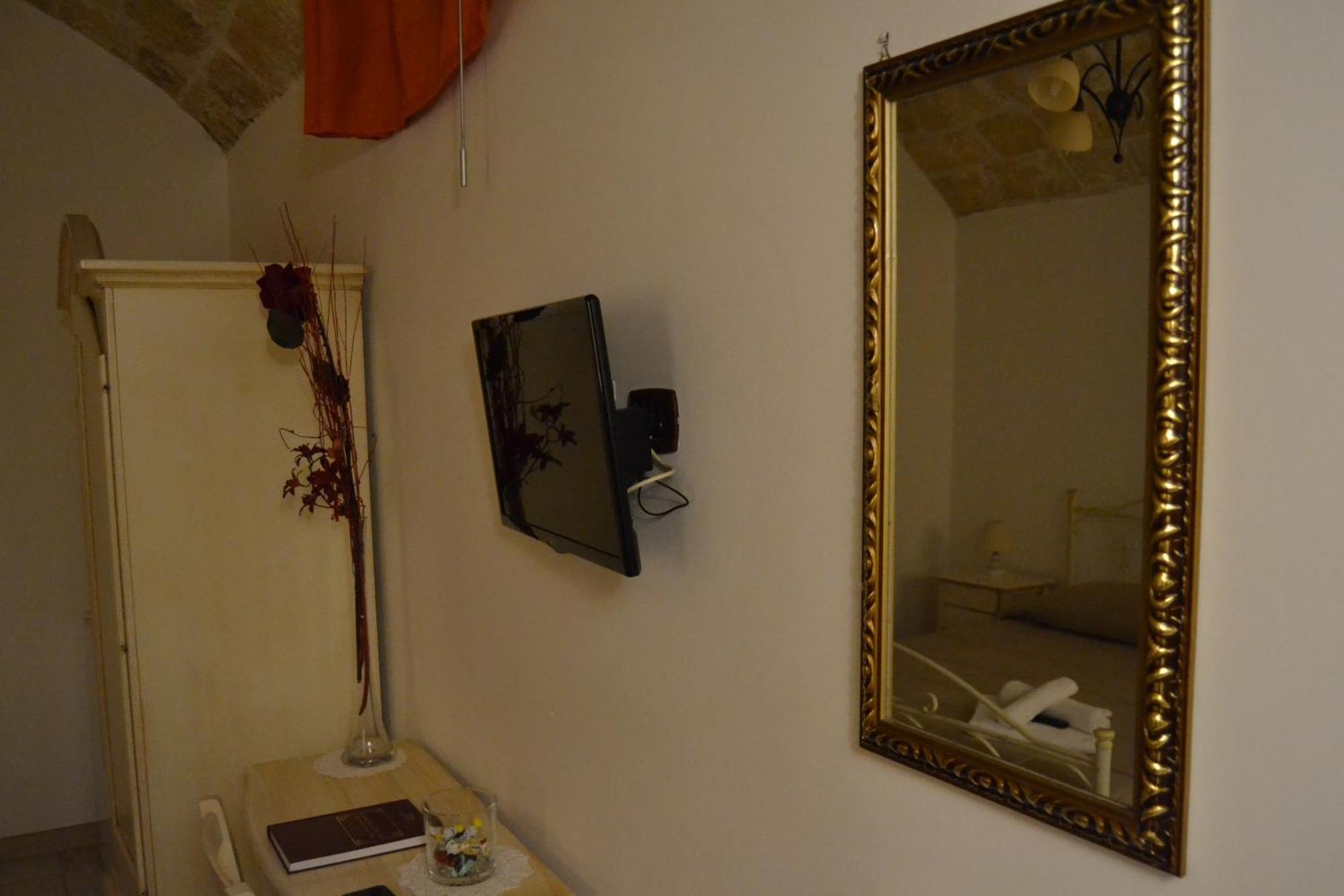 Al Borgo Antico Ristorante E B&B Crispiano ภายนอก รูปภาพ