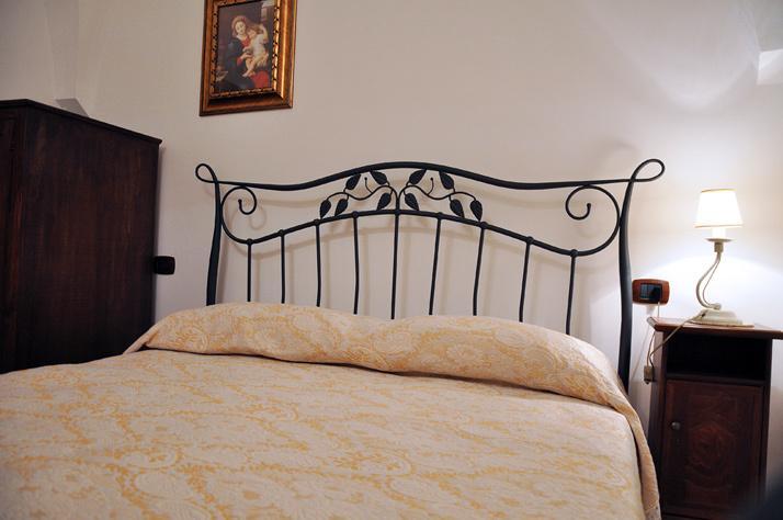 Al Borgo Antico Ristorante E B&B Crispiano ภายนอก รูปภาพ